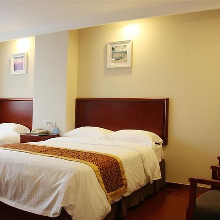 Greentree Inn Xinjiang Fukang Fukang Business Hotel Changji Exterior photo