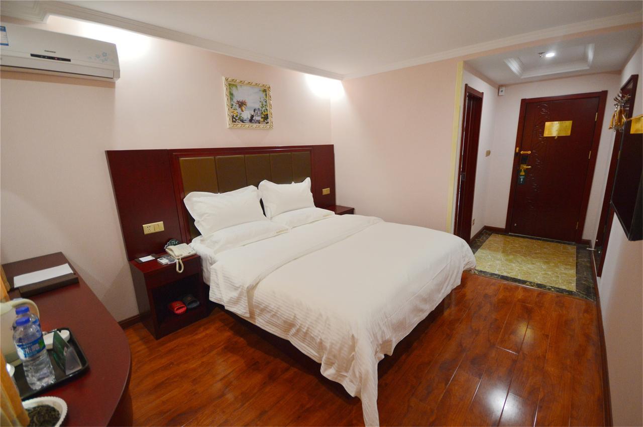 Greentree Inn Xinjiang Fukang Fukang Business Hotel Changji Exterior photo